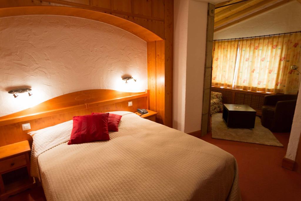 Hotel De La Truite & Spa Le Petit Nautilus Le Pont Oda fotoğraf