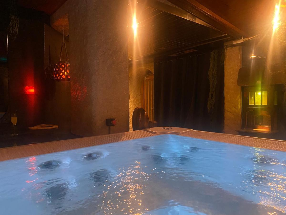 Hotel De La Truite & Spa Le Petit Nautilus Le Pont Dış mekan fotoğraf