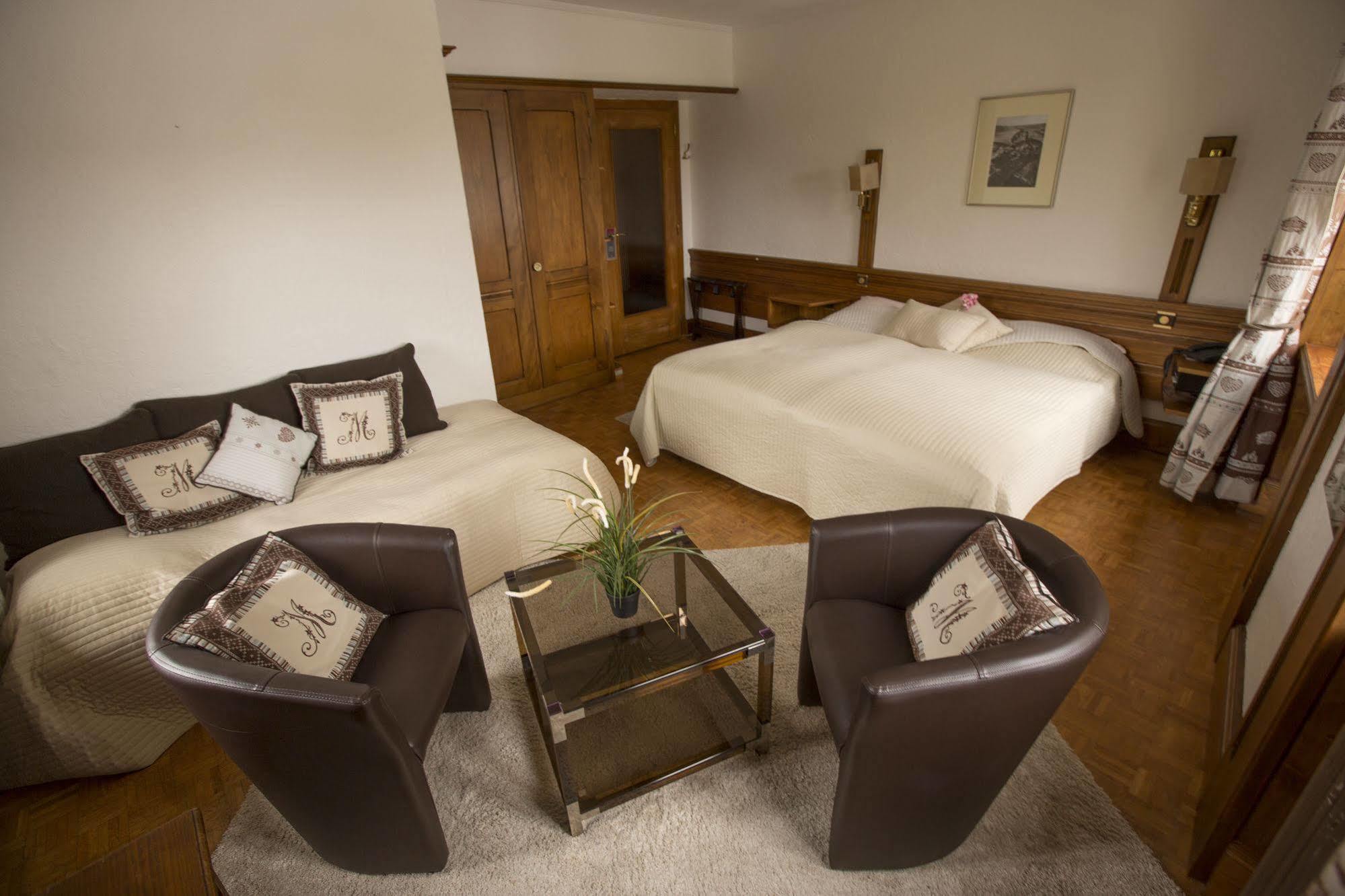 Hotel De La Truite & Spa Le Petit Nautilus Le Pont Dış mekan fotoğraf